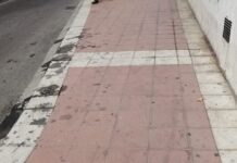 Denuncian el estado de la calle Esperanza Abad en Sanse por falta de limpieza