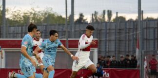 El Sanse golea al Coria (3-0) y se dispara a la segunda posición de la tabla