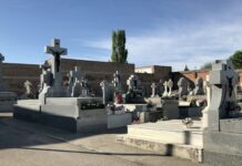 Sanse activa un horario especial en el cementerio y un servicio de autobús gratuito por el Día de Todos los Santos
