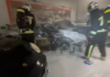 Un incendio calcina un vehículo de lujo en un concesionario de San Sebastián de los Reyes