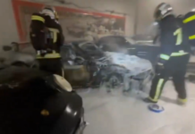 Un incendio calcina un vehículo de lujo en un concesionario de San Sebastián de los Reyes