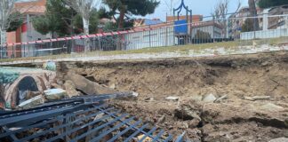 Clausurado el patio de infantil del CEIP Francisco Carrillo tras el derrumbe de un muro por el temporal