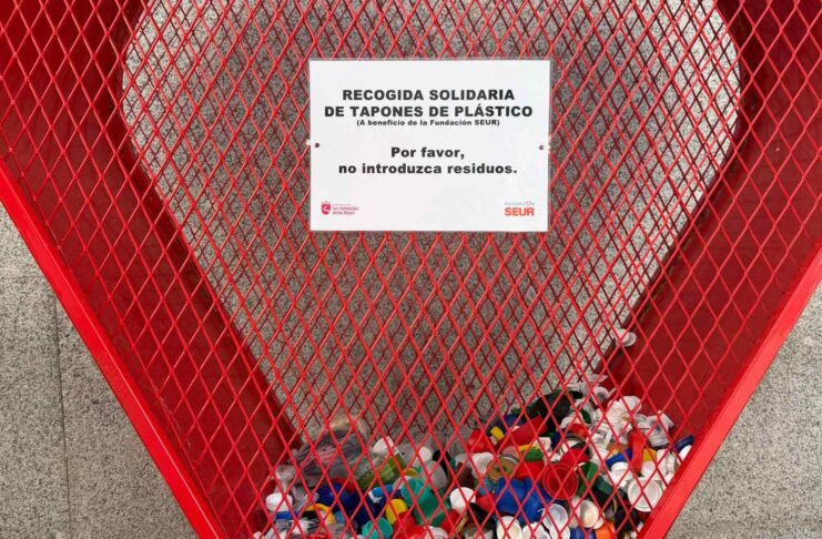 Sanse recoge más de dos toneladas de «solidaridad de plástico» en solo tres meses